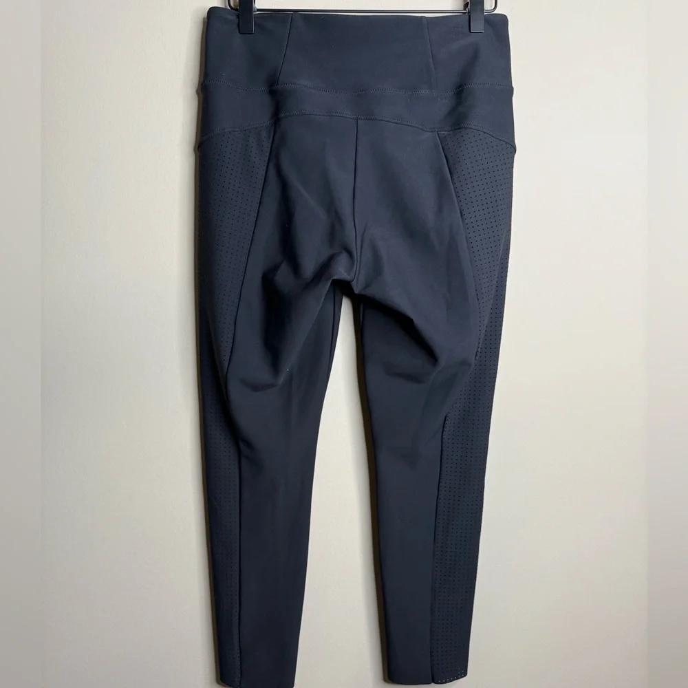 Athleta stellar pant size small in Black - Picture 4 of 9